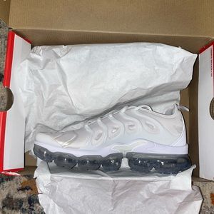 WORN ONCE NIKE VAPOR AIRMAX 🤍